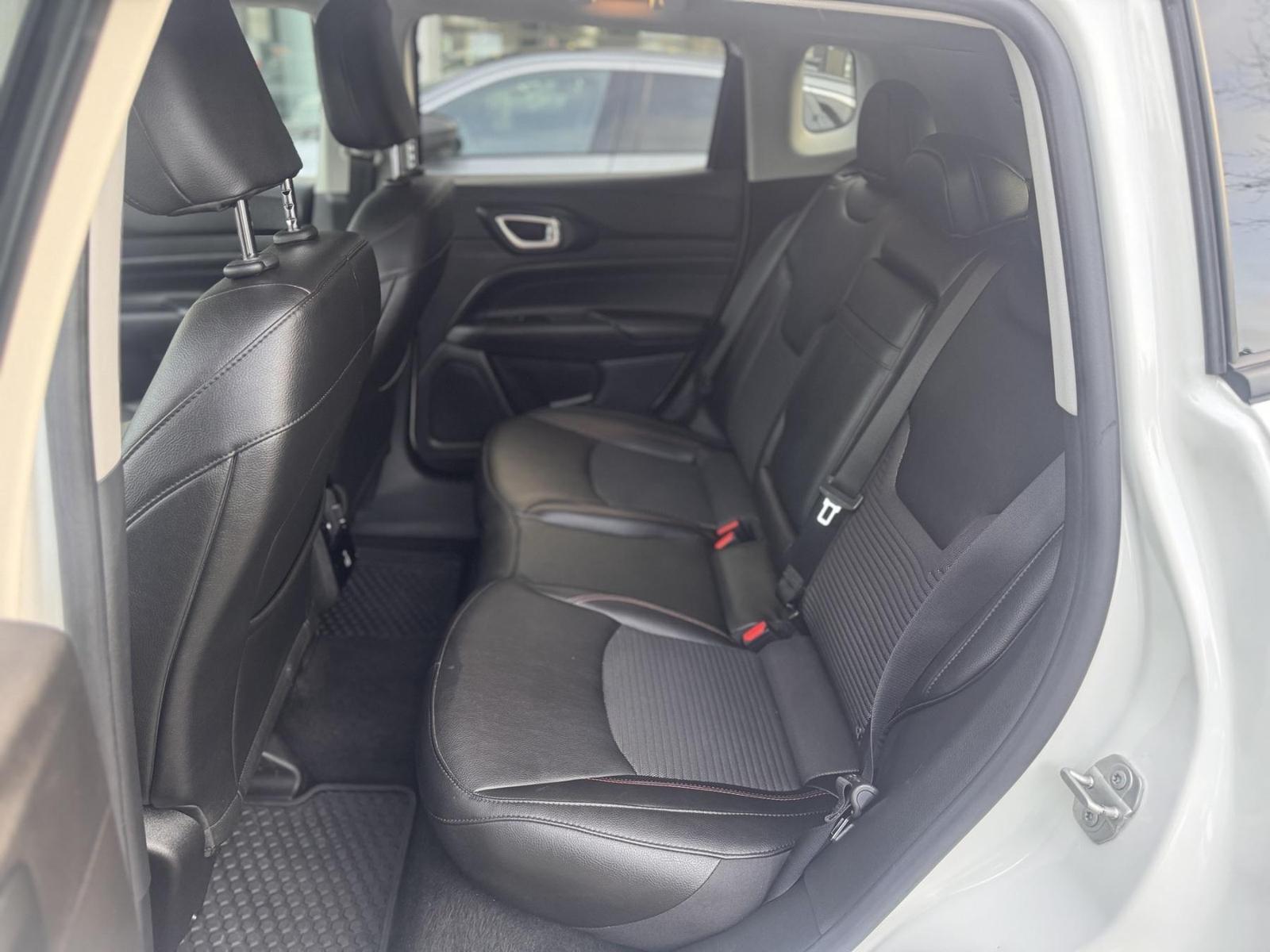 Jeep Compass Altitude