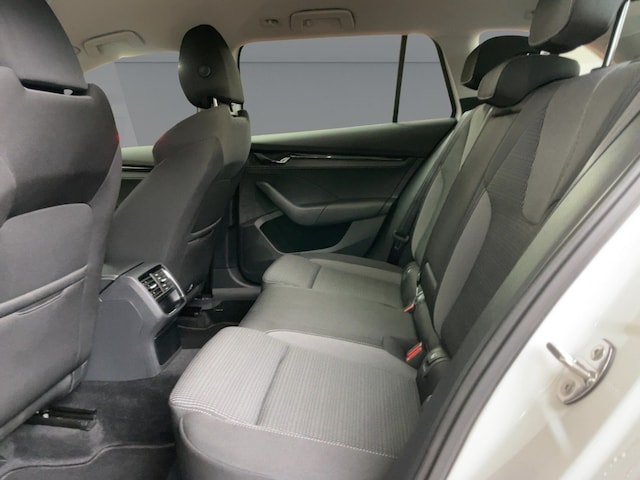 Skoda Octavia Combi iV