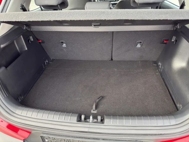 Kia Stonic 1,2 DPI ISG Silber