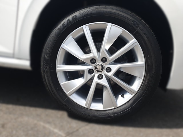 Skoda Kamiq 1.0 TSI Tour