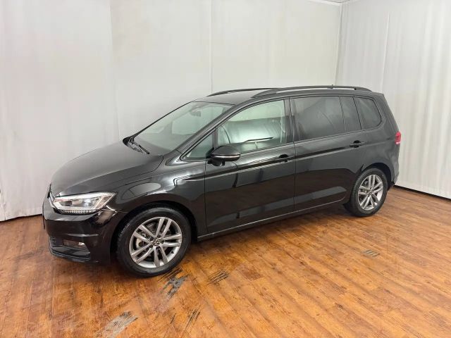 Volkswagen Touran DSG Life