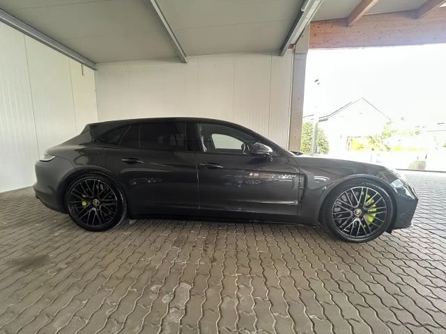 Porsche Panamera E-Hybrid S Turbo