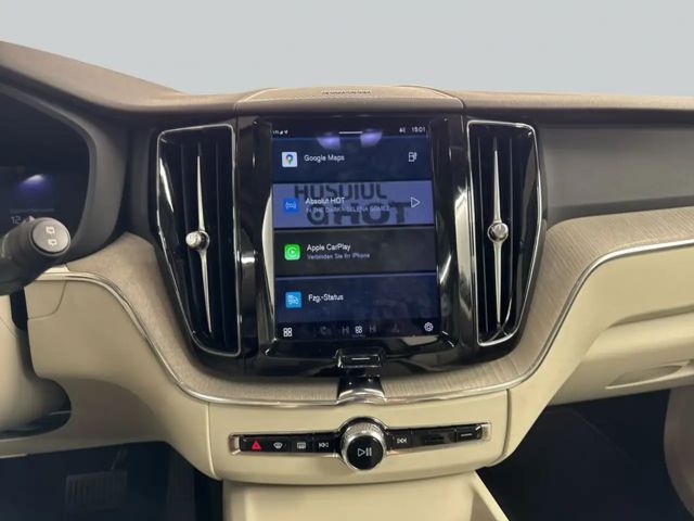 Volvo XC60 AWD Dark Plus Recharge T8