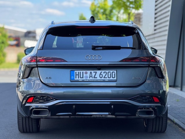 Audi A6 Avant Quattro S-Tronic