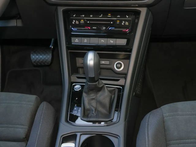 Volkswagen Touran DSG R-Line