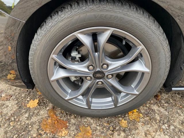 Ford Focus Limited ST Line