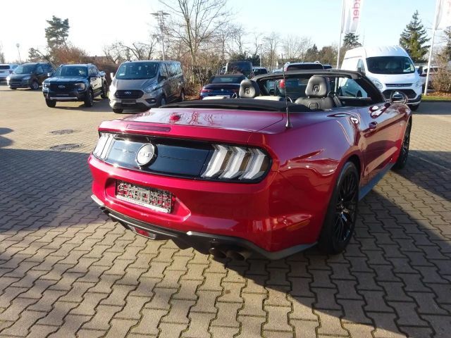 Ford Mustang Convertible GT 5.0 V8