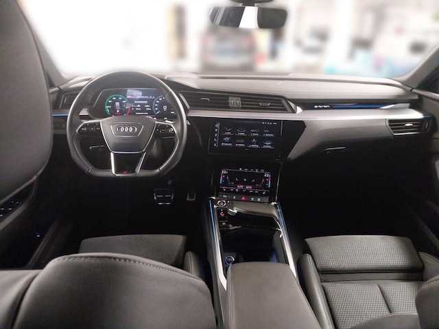 Audi Q8 e-tron 55 Quattro S-Line