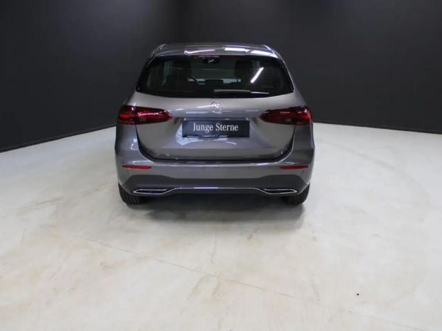 Mercedes-Benz B 180 Progressive