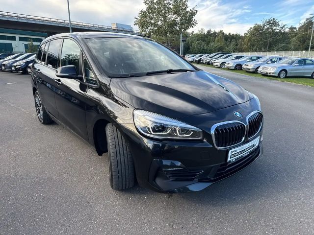 BMW 218 218d Gran Tourer Sport Line