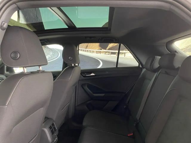 Volkswagen T-Roc 2.0 TSI DSG R-Line