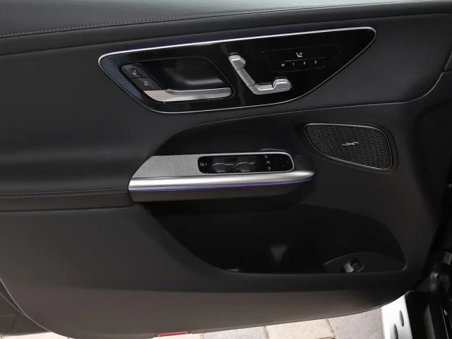 Mercedes-Benz GLC 300 4MATIC AMG Line