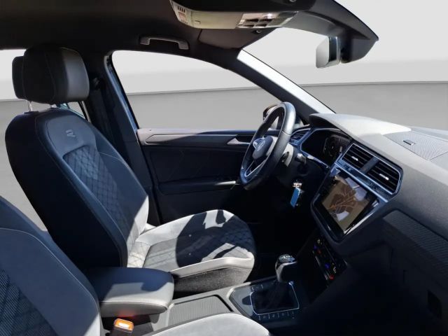 Volkswagen Tiguan R-Line eHybrid