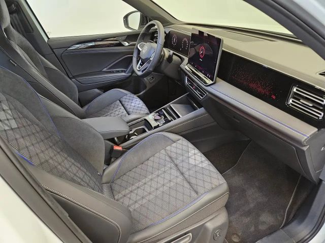 Volkswagen Tiguan 4Motion DSG R-Line