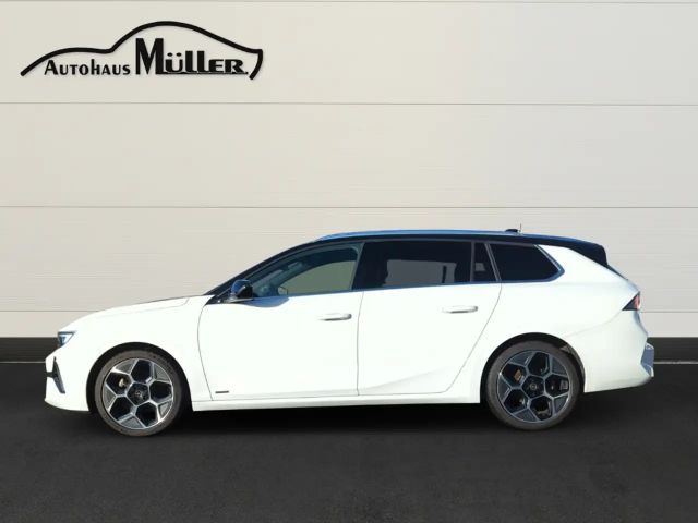 Opel Astra Sports Tourer Ultimate