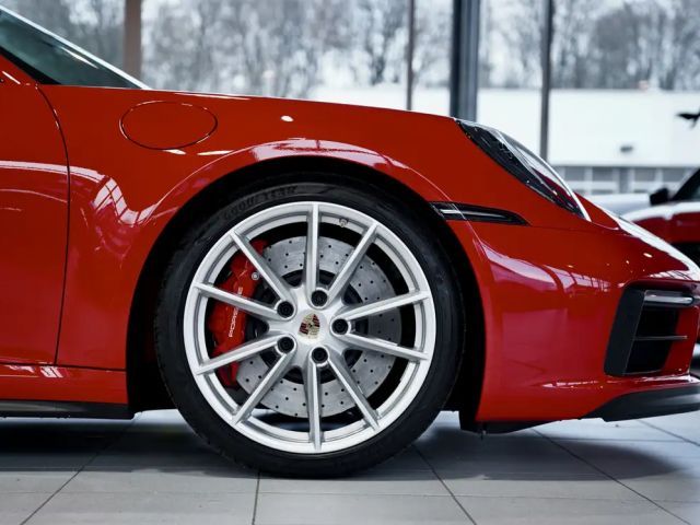 Porsche 911 Carrera Coupé GTS