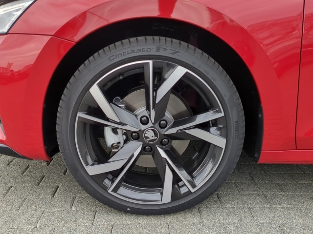 Skoda Octavia 2.0 TDI Combi Sportline