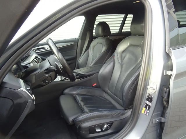 BMW 530 530e M-Sport Touring xDrive