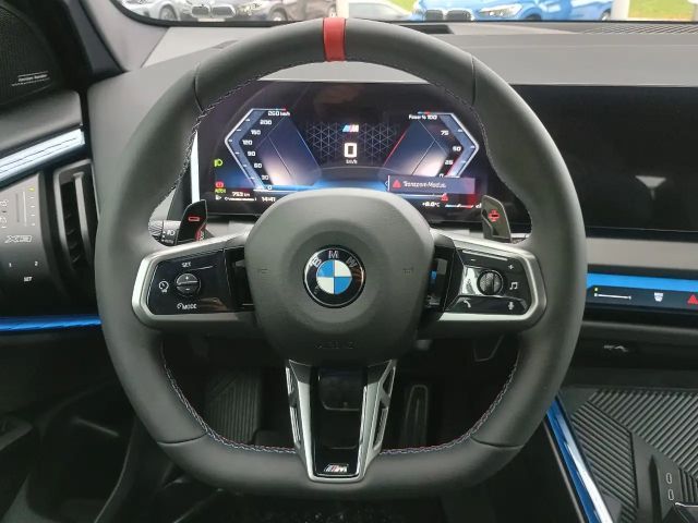 BMW X3 50 AHK/Innovation+Premium/Panorama/HUD/ACC