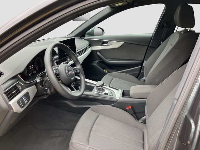 Audi A4 40 TFSI S-Tronic Sedan