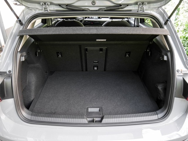 Volkswagen Golf 1.5 eTSI Golf VIII Life