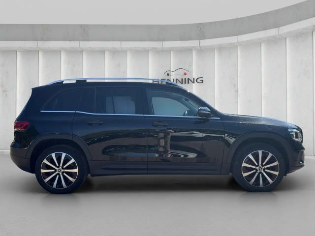 Mercedes-Benz GLB 220 4MATIC GLB 220 d