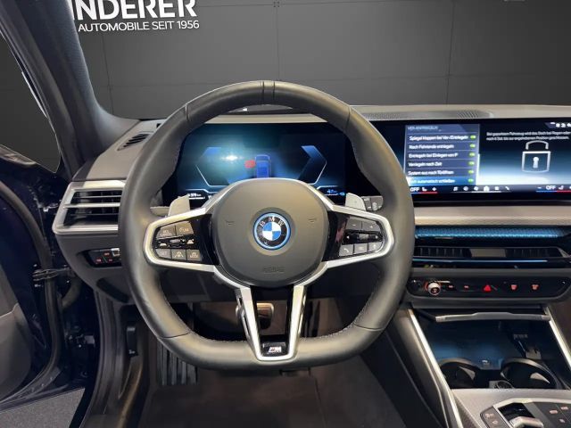 BMW 330 330e M-Sport Touring xDrive