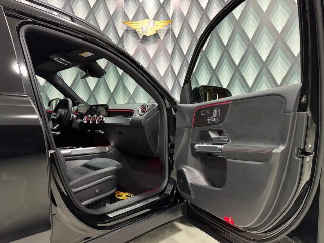 Mercedes-Benz GLB 180 AMG Line