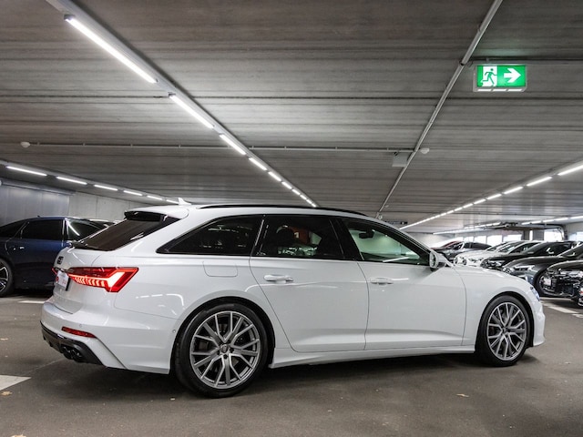 Audi S6 Avant Quattro