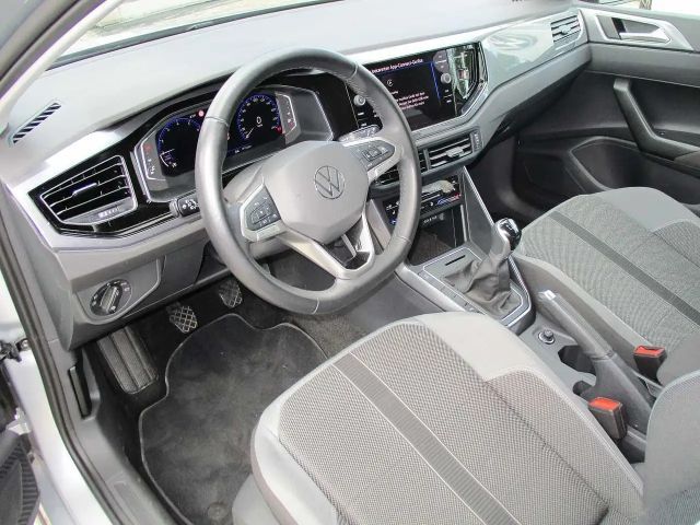 Volkswagen Polo 1.0 TSI Style