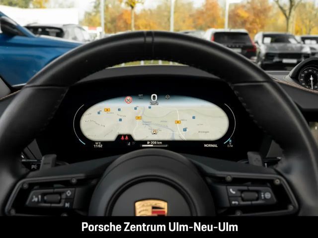 Porsche 992 4 Cabrio Carrera GTS