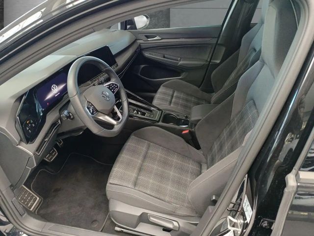 Volkswagen Golf 2.0 TDI DSG