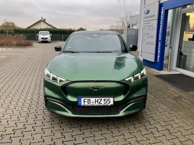 Ford Mustang Mach-E AWD