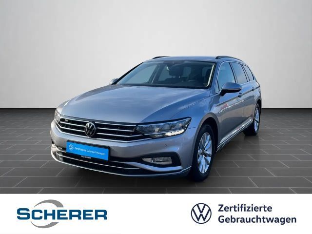 Volkswagen Passat 1.5 TSI Business DSG Variant