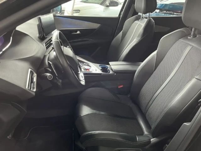 Peugeot 3008 EAT8 GT-Line Hybrid4