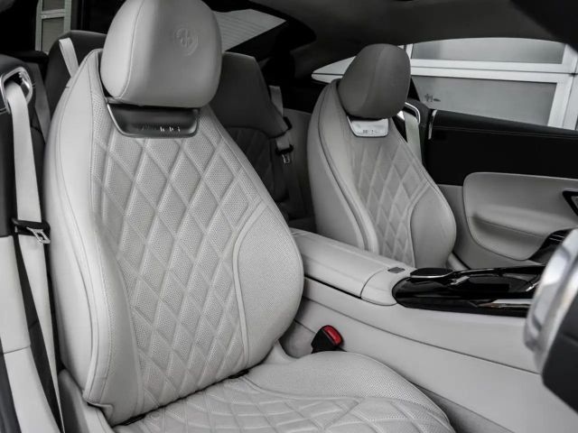 Mercedes-Benz AMG GT 4MATIC+ AMG Line Coupé