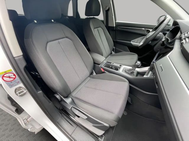 Audi Q3 35 TFSI S-Line