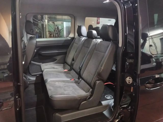 Volkswagen Caddy Maxi Style