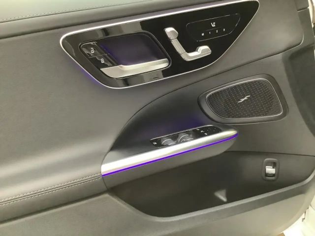 Mercedes-Benz C 180 AMG Line Sedan