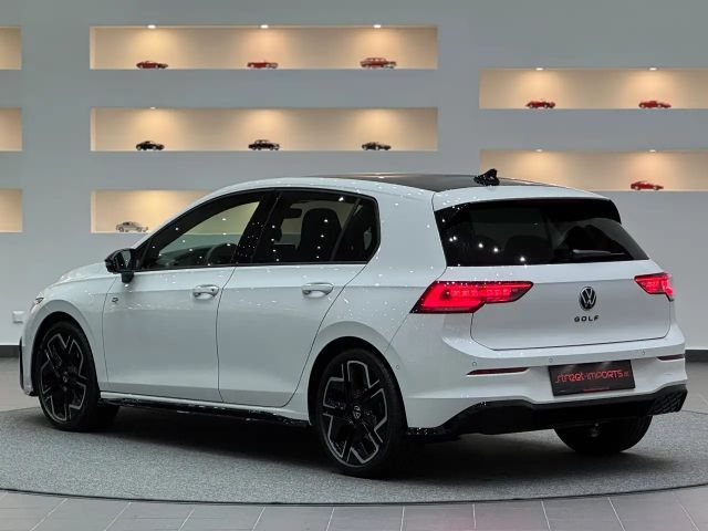 Volkswagen Golf 1.5 TSI R-Line