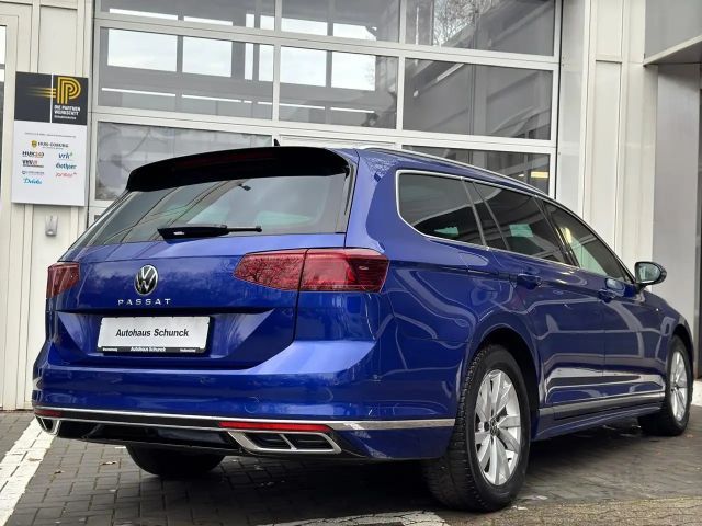 Volkswagen Passat 2.0 TDI IQ.Drive R-Line