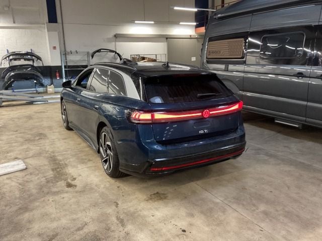 Volkswagen ID.7 Pro Tourer
