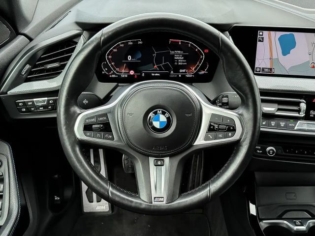 BMW 218 218i Coupé M-Sport