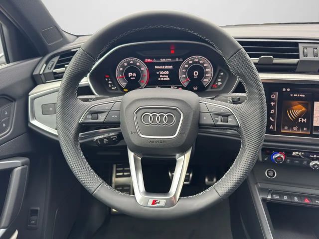 Audi Q3 40 TFSI Quattro S-Line