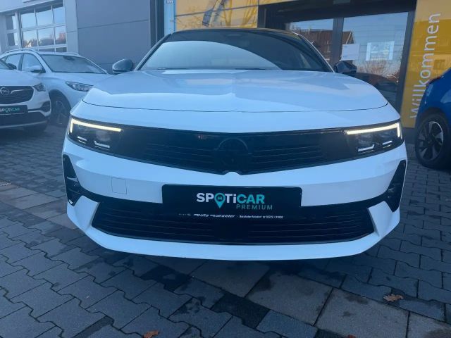 Opel Astra Sports Tourer Ultimate