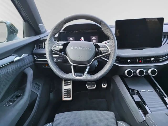 Skoda Superb 1.5 TSI Sportline iV