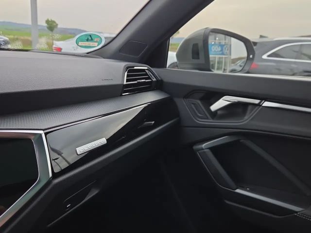 Audi Q3 45 TFSI Quattro S-Line
