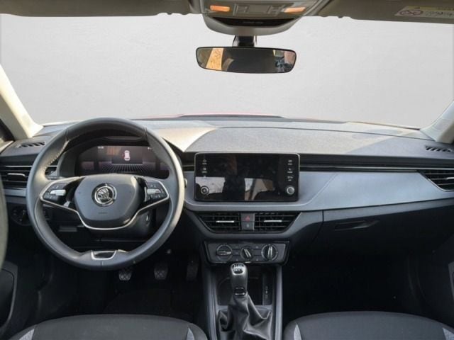 Skoda Kamiq KAMIQ Essence 1,0 TSI 70 kW 5-Gang mech.