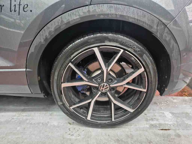 Volkswagen T-Roc *AKRAPOVIC* Pano AHK DCC *Beats* ACC