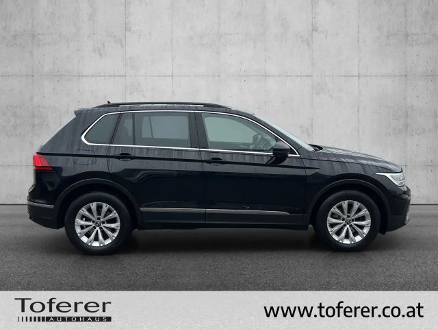 Volkswagen Tiguan DSG Life